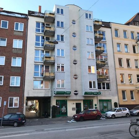 Cityoase Im Zentrum Mit 24-7 Self Check-In, Wlan & Smart Tv Kiel Luaran gambar