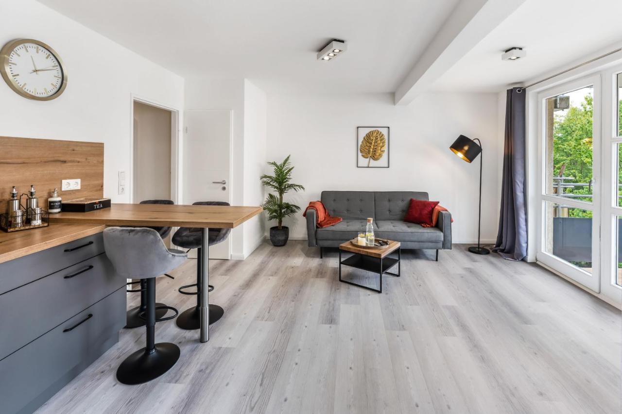 Cityoase Im Zentrum Mit 24-7 Self Check-In, Wlan & Smart Tv Kiel Luaran gambar